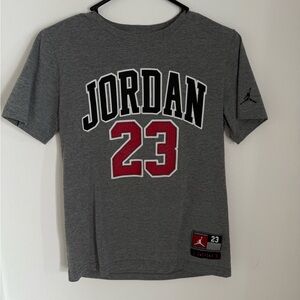 Jordan 23 Gray T-Shirt size Large 12-13